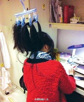 Illustration for article titled Hardcore Studying in China Looks Absolutely Frightening